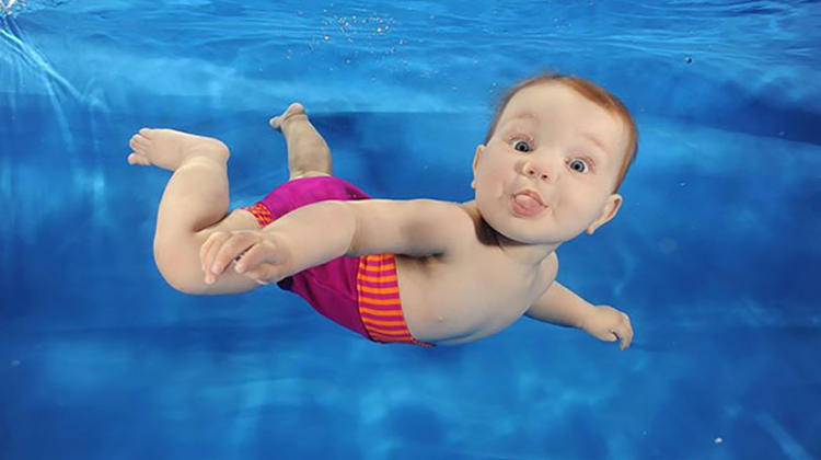 20 Adorable Babies Who Are Practically Olympic Swimmers – InspireMore