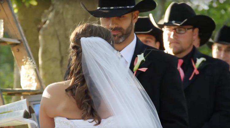 Paralyzed Bride Leaves Guests Speechless Walks Down The Aisle And Stuns Her Groom Inspiremore