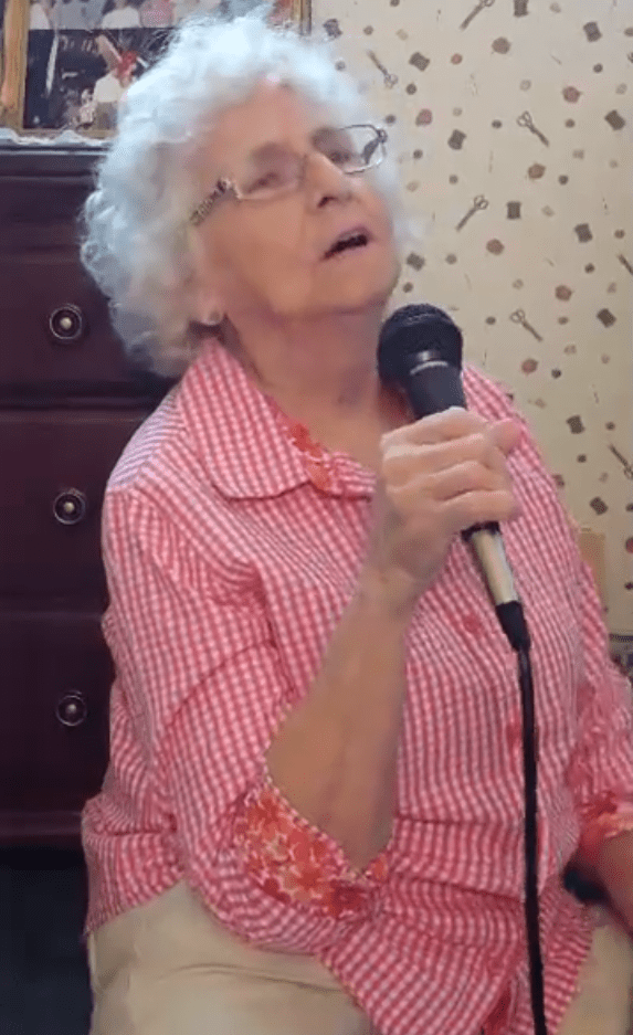 Singing Grandma Lights Up Facebook With Country Karaoke— InspireMore