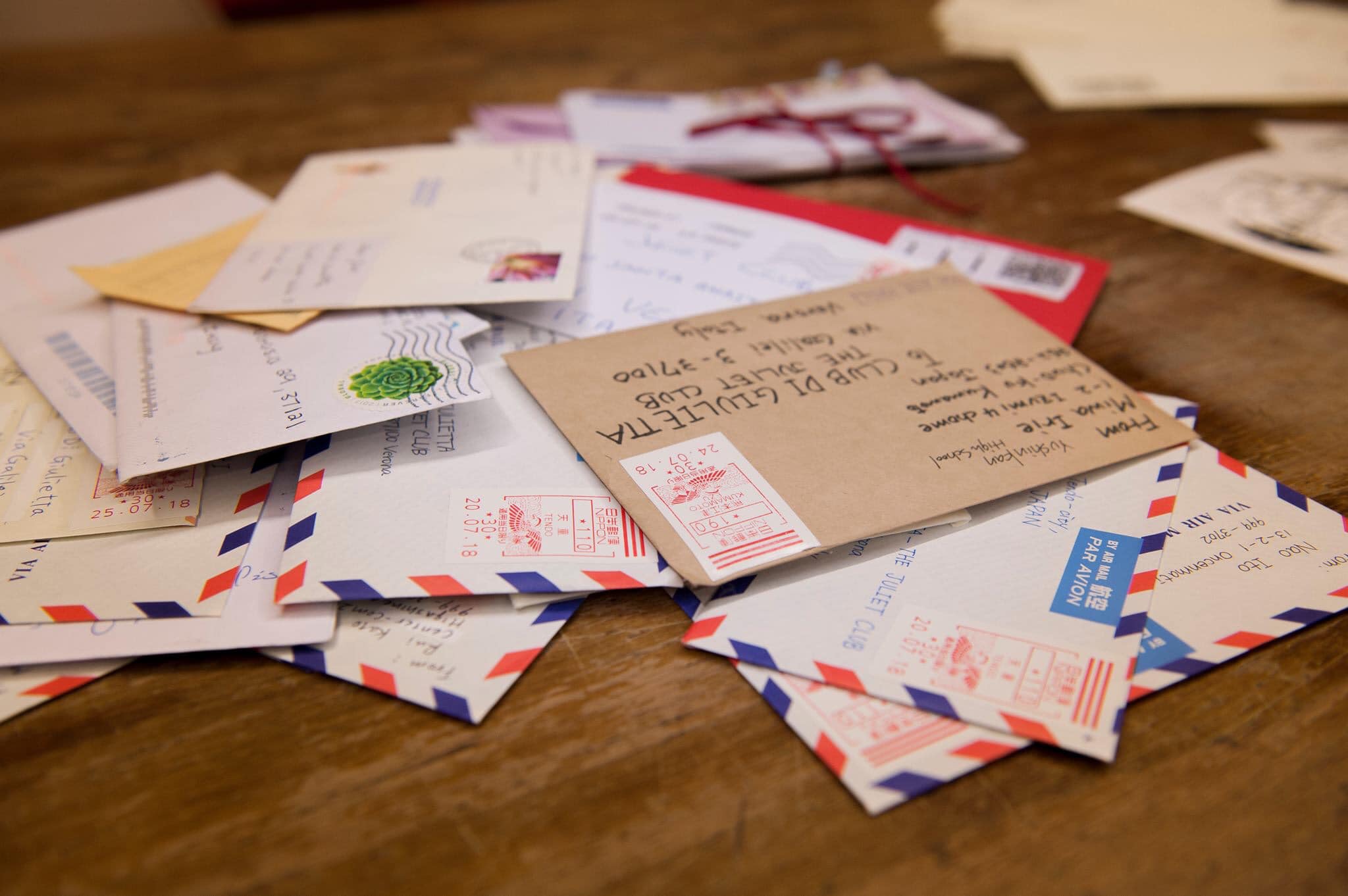 Juliet Club Replies To Love Letters Sent From Around The World ...