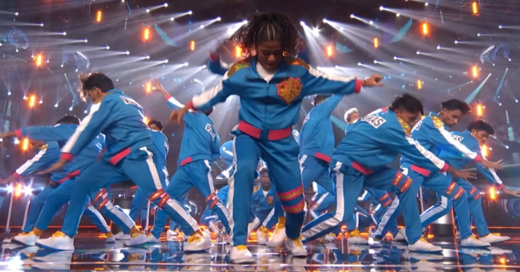 Straight-forward view of V.Unbeatable dancing during the finals of "AGT: Fantasy League."