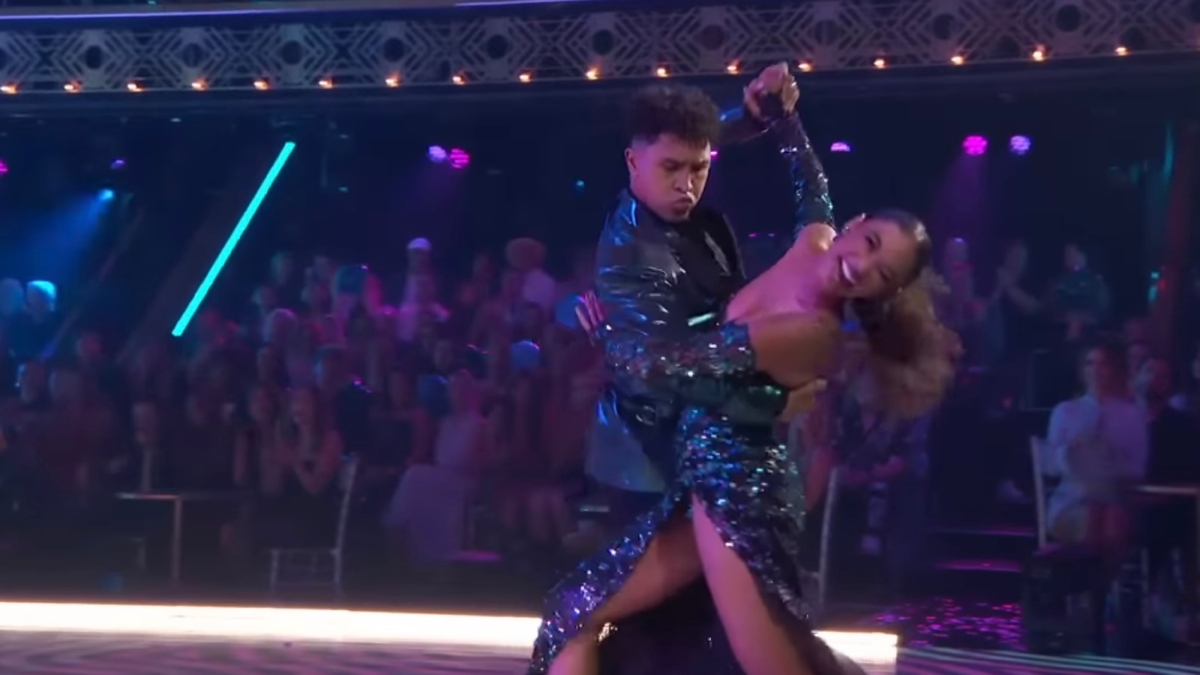 This Was The Best Dance From The Season 33 "DWTS" Premiere