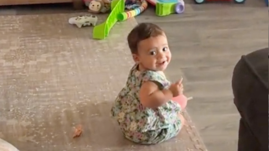 Taylor Swift baby dance