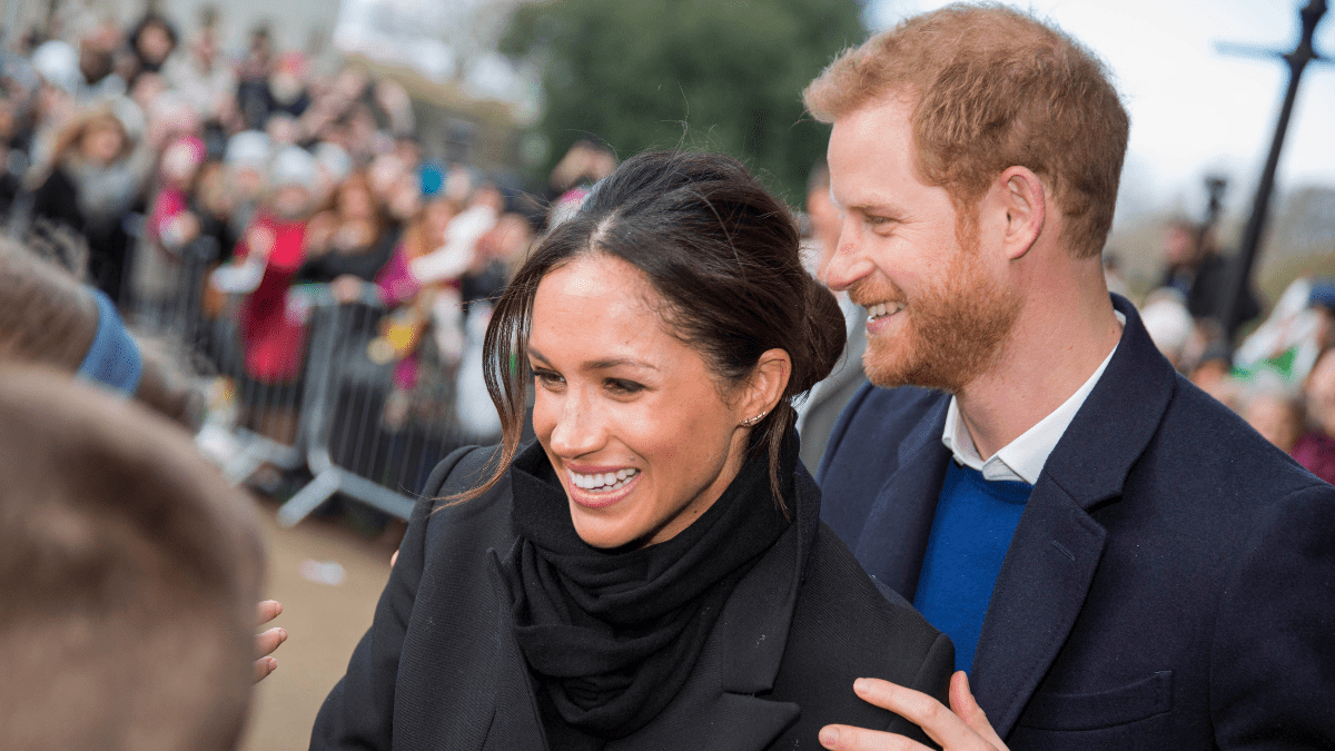 Prince Harry & Meghan Markle's Holiday Card Revealed