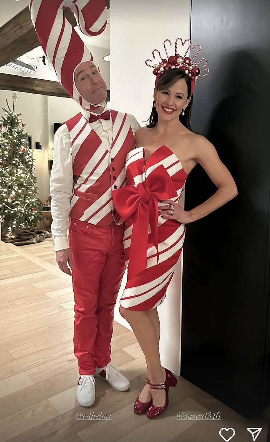 Jennifer Garner Channels The Holiday Spirit With A Candy Cane Dress Of Christmas Past