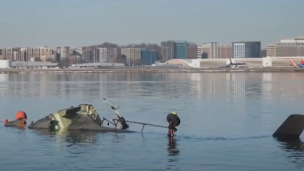 Image shows the Blackhawk helicopter that collided with an airplane and crashed into the Potomac River.