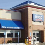 Exterior view of an iHop